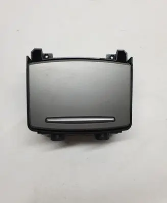 Cup holder front