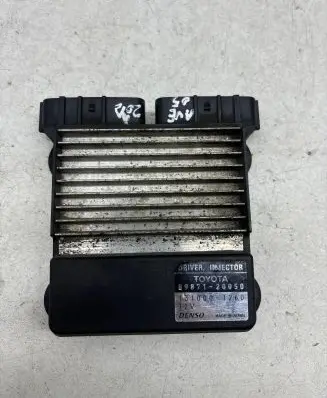 Toyota Avensis T250 Fuel injection control unit/module 8987120050 1310001260