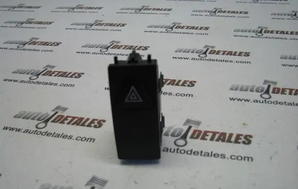 Mercedes-Benz E W212 Hazard light switch A2129052600