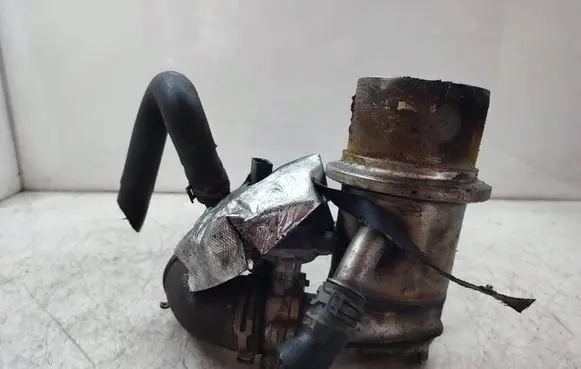 Skoda Karoq EGR valve cooler 04L131512BQ
