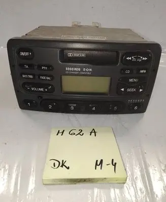 Ford Focus Radio/CD/DVD/GPS head unit 96AP18K876CC FD5000V M268436