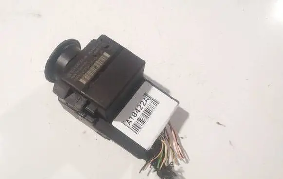 Mercedes-Benz C W203 Ignition lock 2035450508 33002106