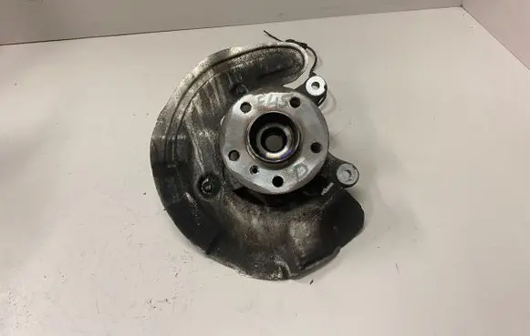 BMW 2 F45 Front wheel hub 6876646 0KL2R3171 10201524