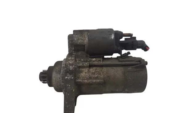 Volkswagen Caddy Starter motor 02Z911023H