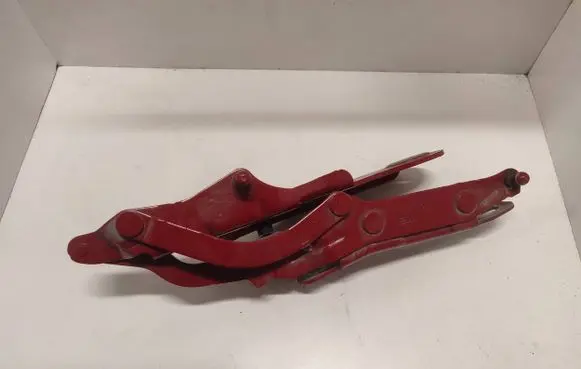 BMW Z4 g29 Loading door upper hinge 7437674