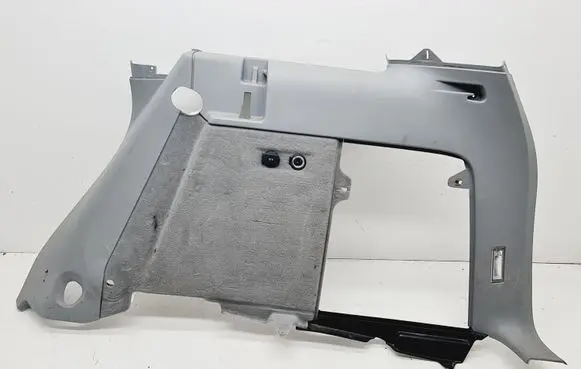 Volkswagen Touareg I Trunk/boot lower side trim panel 7L6867038