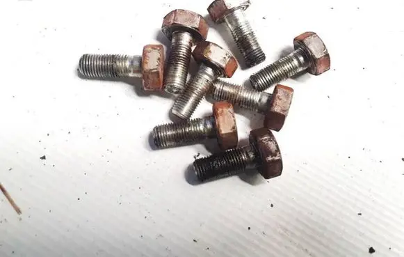 Peugeot 307 Nuts/bolts 