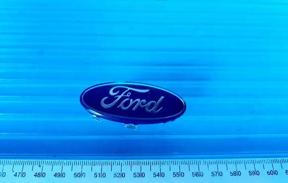 Ford Focus Manufacturer badge logo/emblem 