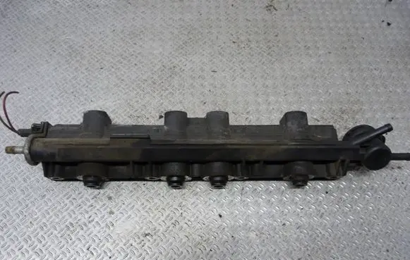 Volkswagen Transporter - Caravelle T4 Fuel main line pipe 0280151011 044133313