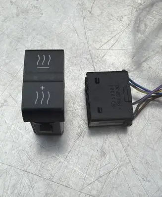 Mercedes-Benz Sprinter W906 Windscreen/window heater switch 6395451907 5200 32088003