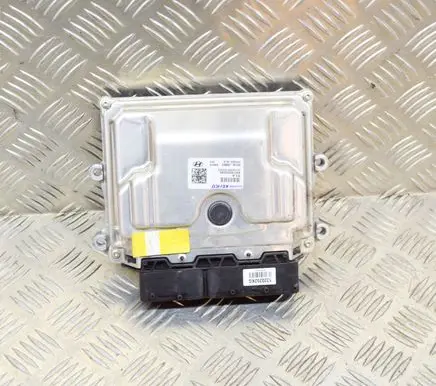 Hyundai Tucson TL Engine control unit/module 391992BBF0 9001320252KG