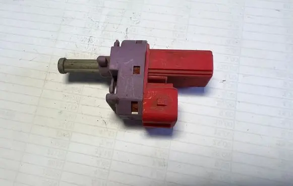 Ford Focus Brake pedal sensor switch 98AB7C534AA