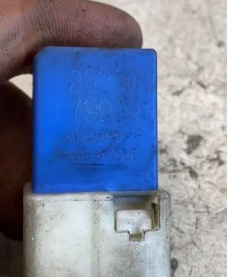 Nissan X-Trail T30 Other relay 25230 79917