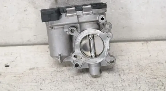 Nissan Qashqai Throttle valve 161203209R A2821410200 0280750654