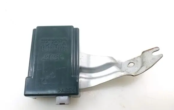 Lexus IS 220D-250-350 Other relay 8974053060