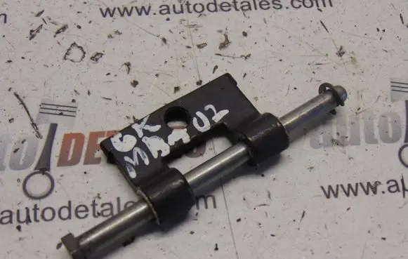 Mercedes-Benz A W168 Tailgate/trunk/boot hinge