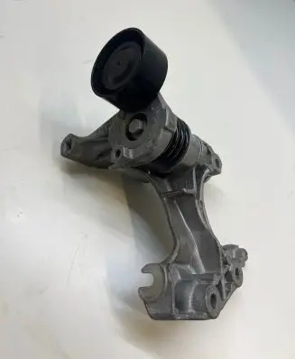 Renault Kadjar Alternator belt tensioner 117508193R