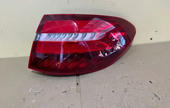 Mercedes-Benz GLC C253 Rear/tail lights A2539061200