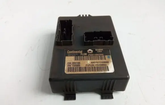 Jeep Grand Cherokee Tailgate/trunk control unit/module 68140669AE