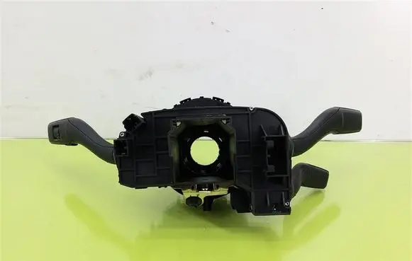 Audi A4 S4 B6 8E 8H Indicator stalk 8E0953549N