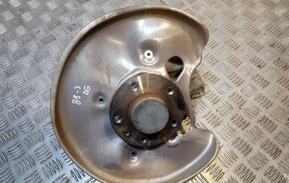 Audi A4 S4 B9 Rear wheel hub 8W0505435T 8W0615611