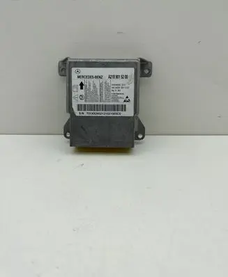 Mercedes-Benz CLS C218 X218 Airbag control unit/module A2189015200