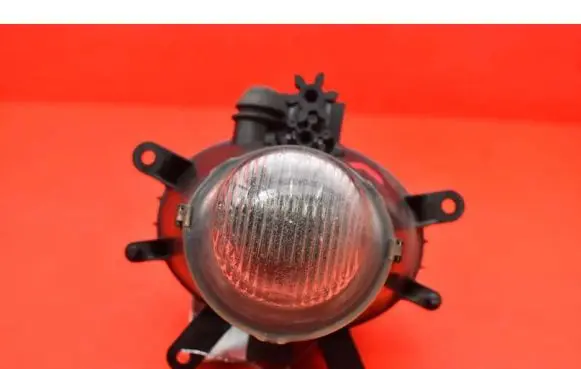 BMW X3 E83 Front fog light 6911007