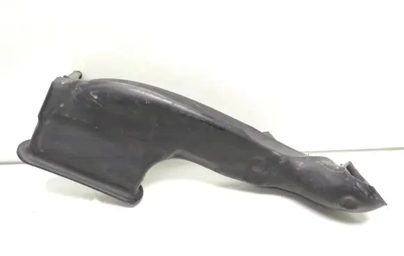 Opel Zafira B Air intake duct part 55351756 551020308