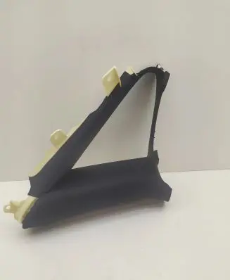 (C) pillar trim