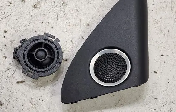 Audi Q5 SQ5 Front door speaker cover trim 8R0035424A 8R0035399C