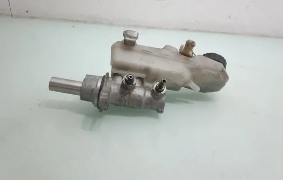 Toyota Verso Master brake cylinder 0204255239