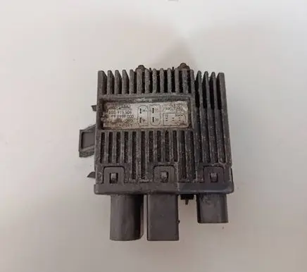 Volkswagen Transporter - Caravelle T5 Coolant fan relay 7H0959507