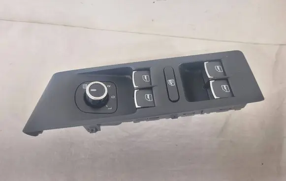 Volkswagen PASSAT B7 Electric window control switch 3AB857857A