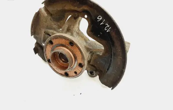 Volvo S80 Front wheel hub