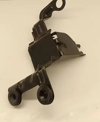 Chrysler Pacifica ABS pump bracket 68283575AB