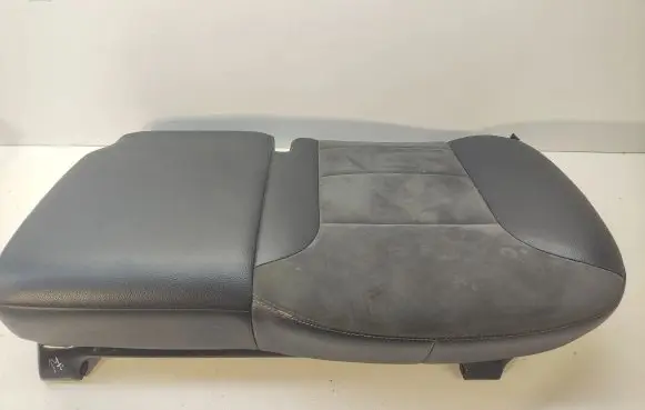 Rear seat