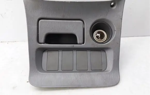 Toyota RAV 4 (XA20) Car ashtray