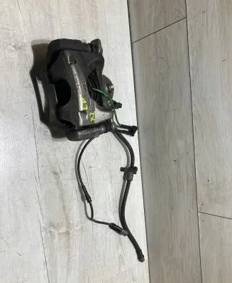 BMW X2 F39 Front brake caliper 54222294