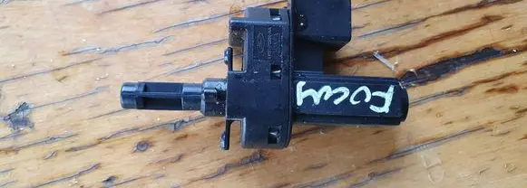 Clutch pedal sensor