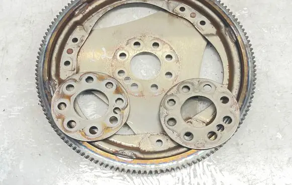 Mercedes-Benz C W203 Flywheel 6110320147