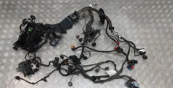 Volkswagen PASSAT B8 Engine installation wiring loom 5Q0907361