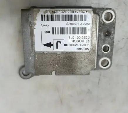 Nissan Almera N16 Airbag control unit/module 988205M304 5M40080203 0285001319