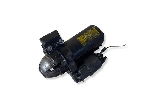 BMW 3 F30 F35 F31 Starter motor 7801203