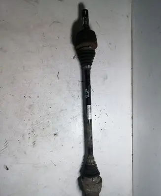 Volvo XC70 Rear driveshaft P30735647