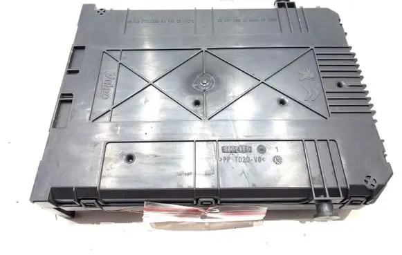 Peugeot 208 I Other control units/modules 9807531680