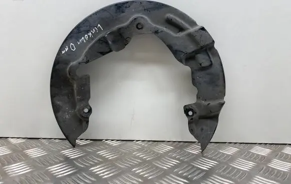 Lincoln MKZ II Front brake disc dust cover plate DG9C2C448AB