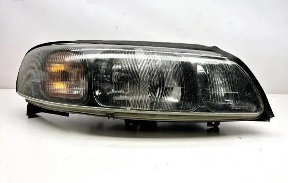 Volvo S60 Headlight/headlamp 8659611 89006821