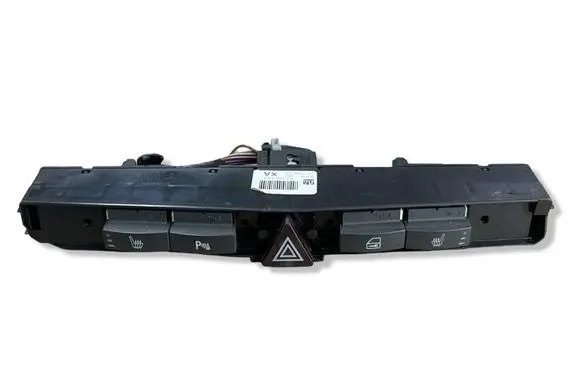 Opel Zafira B A set of switches 13100110
