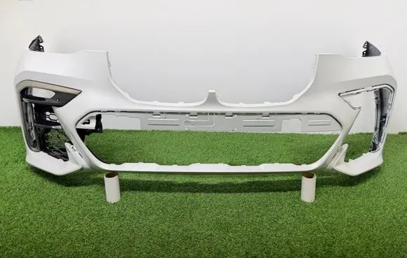 BMW X7 G07 Front bumper 8069886