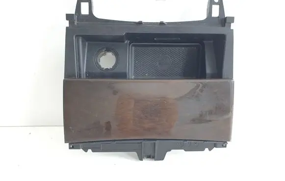 Mercedes-Benz C W204 Ashtray (front) A2046801350